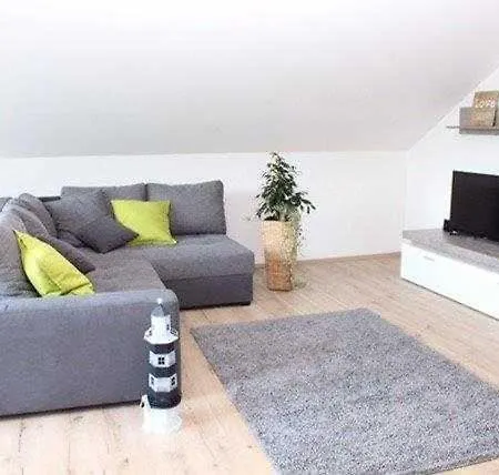 Apartment Lirum Larum Löffelstiel